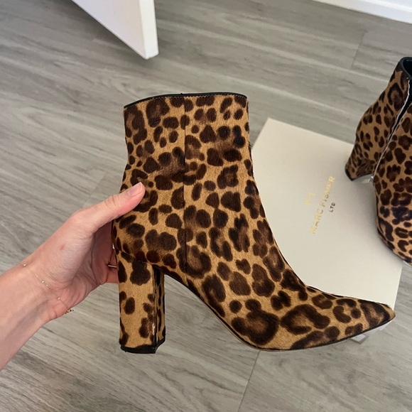 Marc Fisher LTD Ulani Pointy Toe Booty - Leopard - Size 8 - Picture 10 of 12